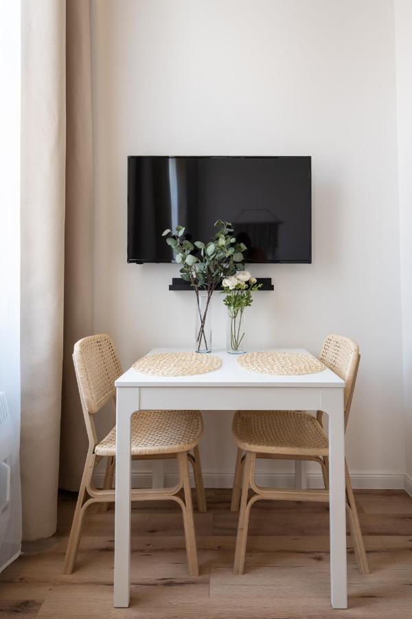 A62 - Akacfa Street Central Residence - Best Location By Bqa Budapest Eksteriør billede